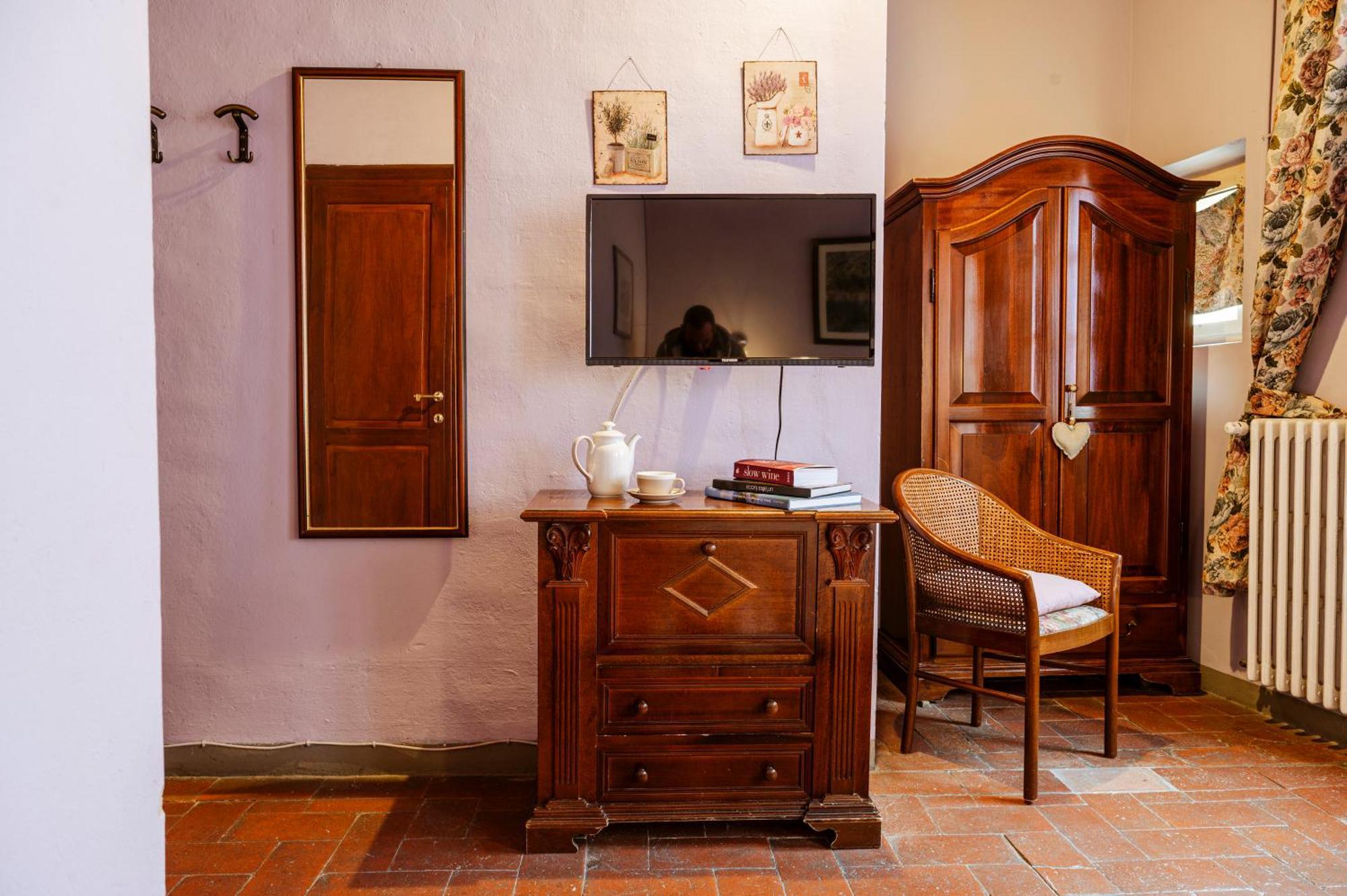 Antica Casa Dei Rassicurati Montecarlo